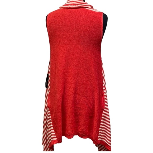 BCBG MaxAzria Sweater - Picture 4 of 5